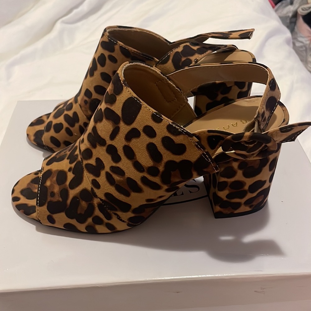 Cheetah Print Heels - Picture 2 of 3